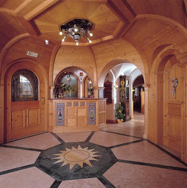 Hotel Garni Soreie Pozza di Fassa Extérieur photo